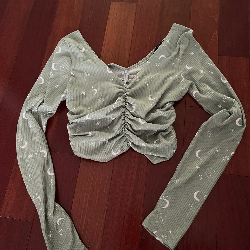 Forever 21 Women's Long-Sleeve Crop Top